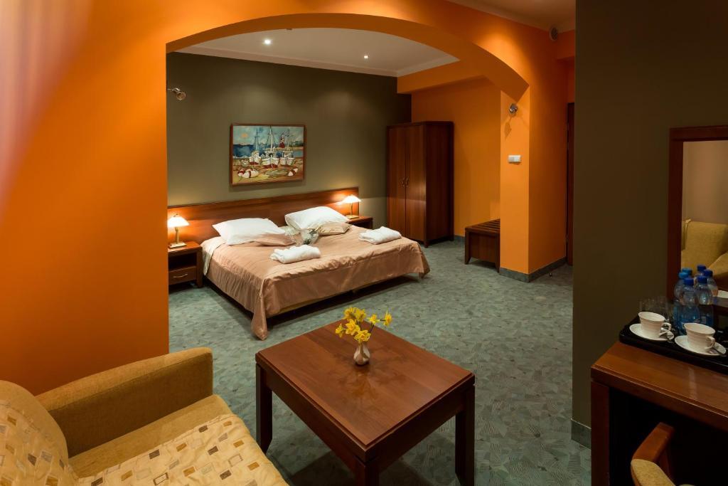 Kompleks Hotelowy Logos Augustów Habitación foto